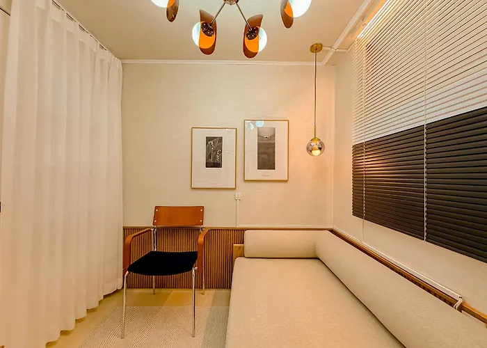 10 Minutes To Hongdae, Gongdeok Station, Mangwon Market, 10 Minutes To Itaewon, Haebangchon & 명동 Apartamento Seúl
